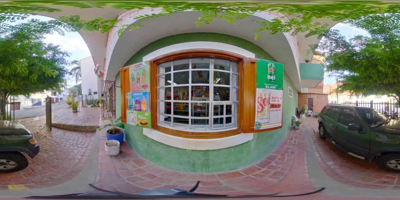 Roof Hostel Кали Экстерьер фото